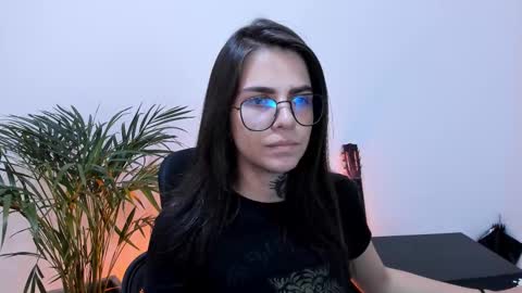 Snapshot of meurief chatting on March 2025 01:17:02 PM Meurif online show from March 2025 01:17:02 PM