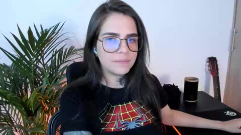 Snapshot of meurief chatting on September 2025 03:28:01 AM Meurif online show from September 2025 03:28:01 AM