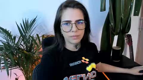 Snapshot of meurief chatting on September 2025 12:32:01 AM Meurif online show from September 2025 12:32:01 AM