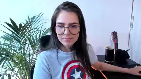 Meurif online show from November 2025 05:24:02 PM