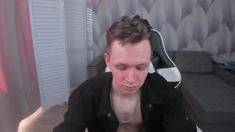 MEVERIK OUSHEN online show from April 2026 01:27:02 PM