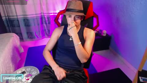 Jhon online show from April 2026 01:44:02 AM