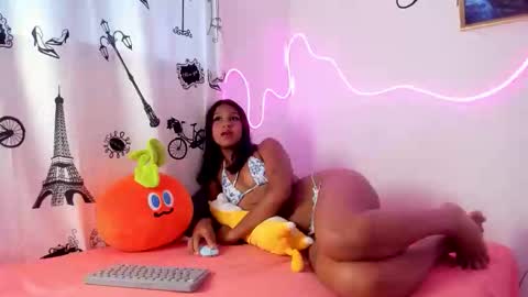 mey lara online show from September 2025 09:50:01 PM