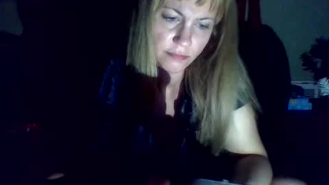 mezzy69 online show from October 2025 08:40:02 AM