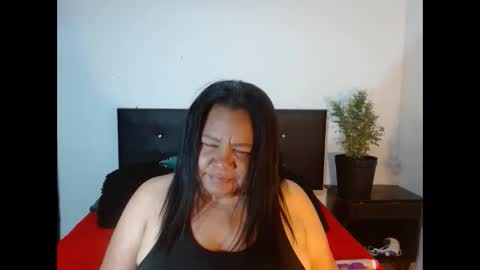 Snapshot of mhia1972 chatting on December 2024 06:09:01 PM mhia1972 online show from December 2024 06:09:01 PM
