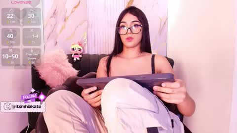 Mhia Kate online show from March 2026 12:12:02 PM