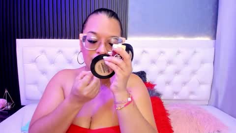 MHONIK BELUCI online show from January 2026 11:14:01 AM