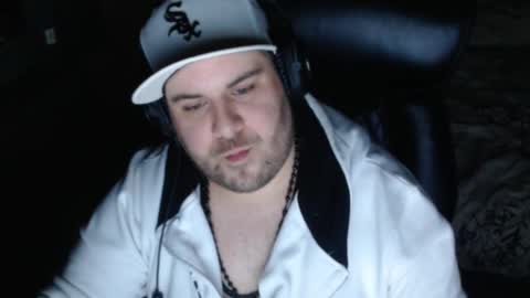 Snapshot of mi_vida21 chatting on January 2025 08:04:02 PM just ask online show from January 2025 08:04:02 PM