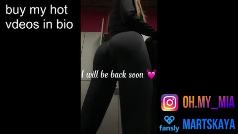 Mia Martskaya online show from October 2025 09:18:01 AM