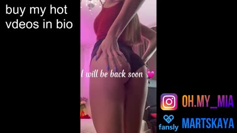 Mia Martskaya online show from December 2025 07:34:01 AM