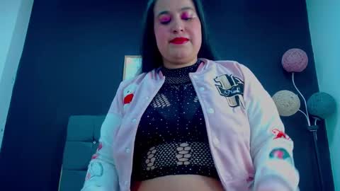 C A L L  M E  M I A  online show from September 2025 09:30:01 PM