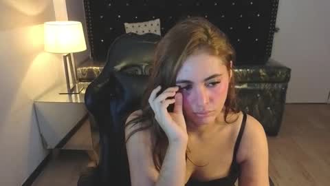 Snapshot of mia_adams_a_ chatting on September 2025 08:21:02 PM Mia online show from September 2025 08:21:02 PM