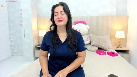 Mia Aristizabal online show from October 2025 11:19:01 AM