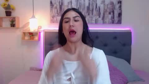 Snapshot of mia_ayra chatting on October 2025 03:11:02 PM M I A A Y R A online show from October 2025 03:11:02 PM