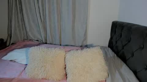 Snapshot of mia_blaiir chatting on June 2026 01:56:01 AM Mia Blair online show from June 2026 01:56:01 AM