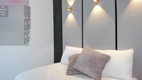 M I A  online show from March 2026 02:17:01 AM