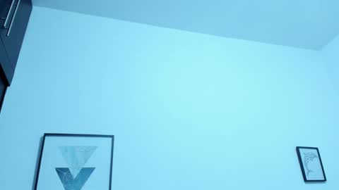 mia online show from October 2025 11:10:01 AM