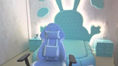 Mia Cuttee online show from October 2025 03:27:02 AM