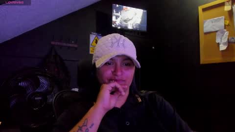 Mia daniela  online show from October 2025 04:02:01 AM