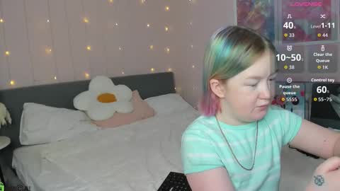 Snapshot of mia_ferd chatting on February 2026 02:53:01 AM Mia online show from February 2026 02:53:01 AM