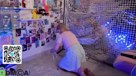 Mia online show from March 2026 08:26:33 AM