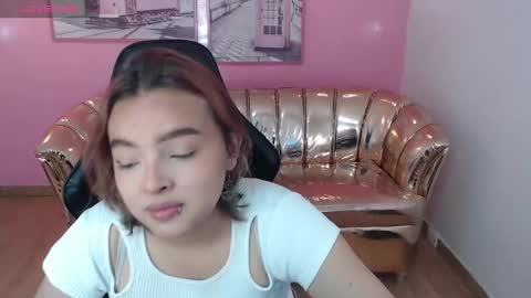 Snapshot of mia_foster_t chatting on October 2025 12:50:02 PM Mia online show from October 2025 12:50:02 PM