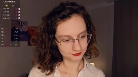 Snapshot of mia_frizz chatting on February 2025 12:36:02 PM Mia online show from February 2025 12:36:02 PM