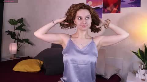 Snapshot of mia_frizz chatting on June 2026 09:36:02 AM Mia online show from June 2026 09:36:02 AM