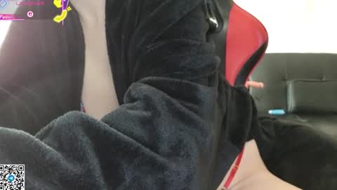 Snapshot of mia_g0ld chatting on September 2025 01:25:02 PM Golden ones online show from September 2025 01:25:02 PM