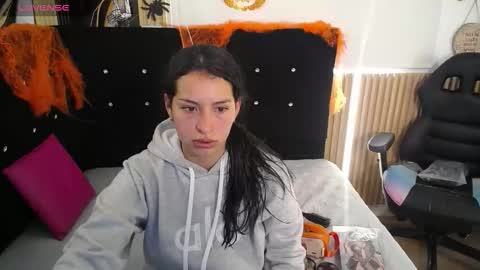 mia_garcia28 online show from November 2025 01:12:02 PM