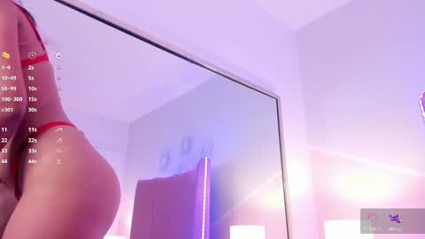Snapshot of mia_greco_ chatting on January 2025 07:49:02 PM mia_greco_ online show from January 2025 07:49:02 PM