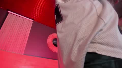 Val  online show from September 2025 11:59:02 AM