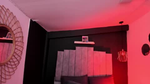 Val  online show from February 2026 07:10:01 PM