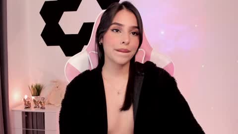 Lau  online show from December 2024 06:41:02 AM