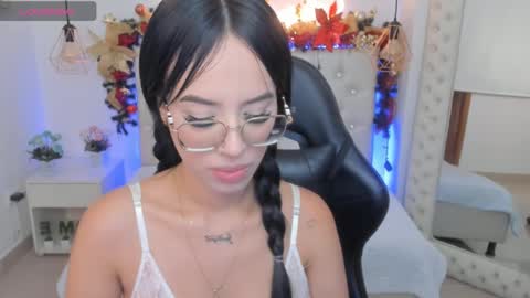    online show from December 2024 12:49:01 PM