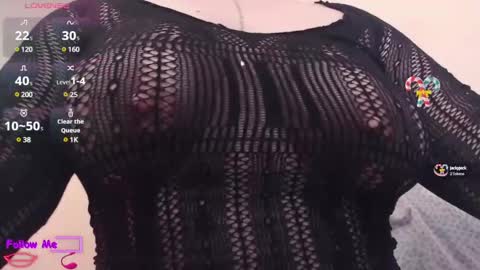 Snapshot of mia_joy8 chatting on January 2025 06:08:02 PM MiaJoy online show from January 2025 06:08:02 PM