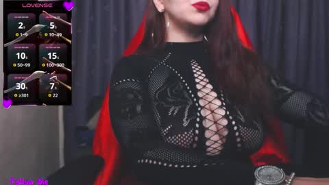 Snapshot of mia_joy8 chatting on October 2025 08:11:02 AM MiaJoy online show from October 2025 08:11:02 AM