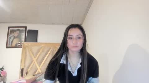 mia kaneee online show from September 2025 07:19:02 PM