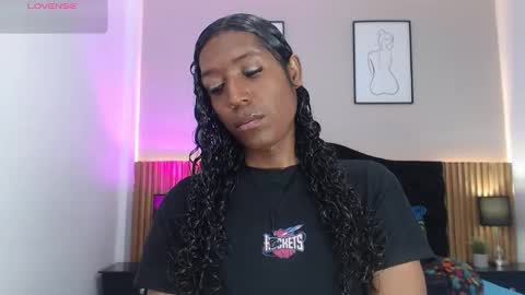 Mia online show from February 2026 05:42:01 PM