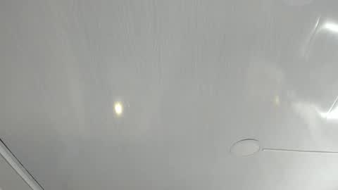 Mia online show from March 2026 02:26:01 AM