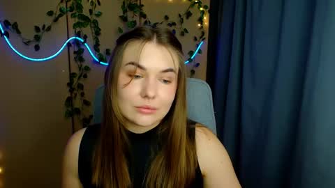mia_lemm online show from February 2026 08:02:02 AM