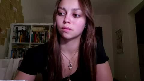 Snapshot of mia_livy chatting on June 2026 10:01:02 PM Miaaa online show from June 2026 10:01:02 PM