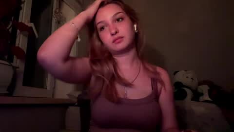Snapshot of mia_livy chatting on June 2026 09:26:02 PM Miaaa online show from June 2026 09:26:02 PM