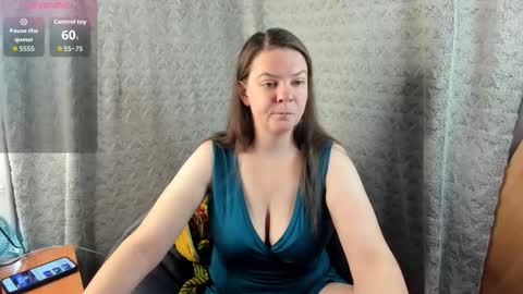 mia_lores online show from October 2025 08:13:01 AM