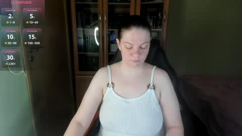 mia_lores online show from April 2026 09:08:01 AM