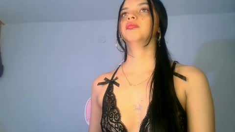 mia lucy 21 online show from June 2026 07:03:02 AM