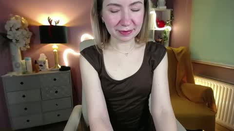 Mia online show from January 2025 08:32:02 AM