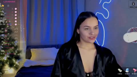 Mia online show from January 2025 03:26:01 PM