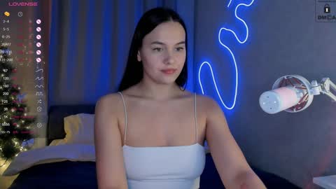 Mia online show from January 2025 11:31:02 AM