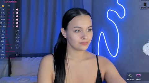 Mia online show from January 2025 02:07:01 PM